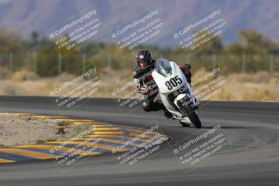 media/Dec-17-2022-SoCal Trackdays (Sat) [[224abd9271]]/Turn 7 Set 1 (1125am)/